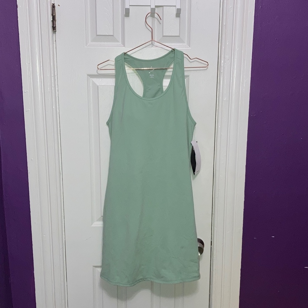 Head Granite Green Teammate Dress Size 4‎